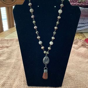 New adjustable clasp beaded necklace with beautiful jewels.